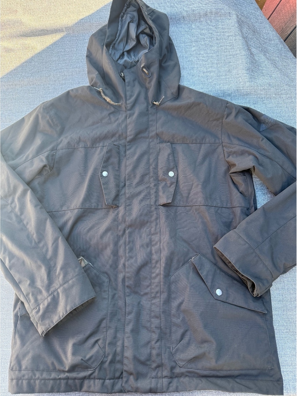 Dakine Men's XL Black Hooded Winter Jacket